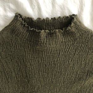 Mystree Olive Green Boutique Turtleneck Sweater S